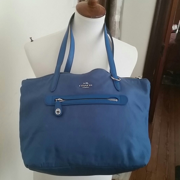 Coach Handbags - Coach Blue Sawyer Tote